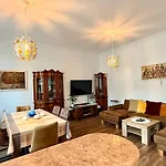 Gael Stary Rynek 1 Apartment *